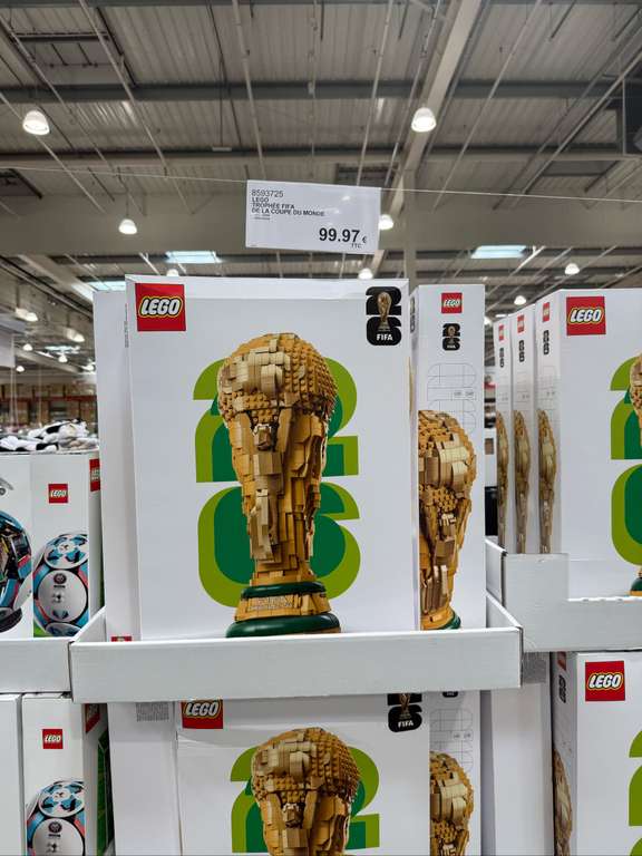 [Carte membre ] Lego Editions 43020 trophée Fifa de la coupe du monde - Costco Villebon sur Yvette en Essonne (91)